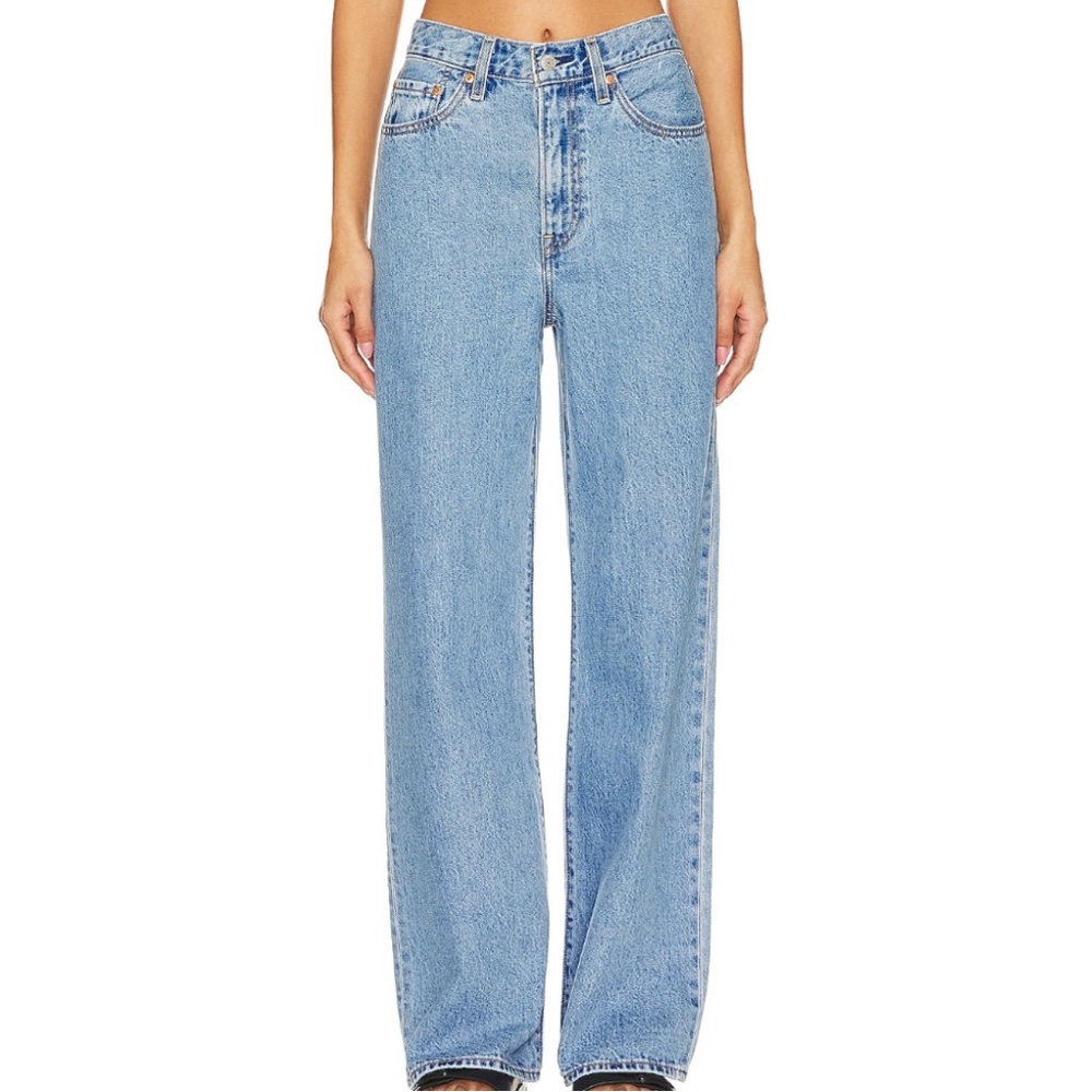 (NWT) LEVI’S Ribcage Wide Leg Jeans (28) in color Splash Zone